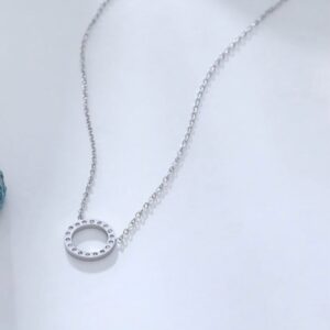 Collier Maya